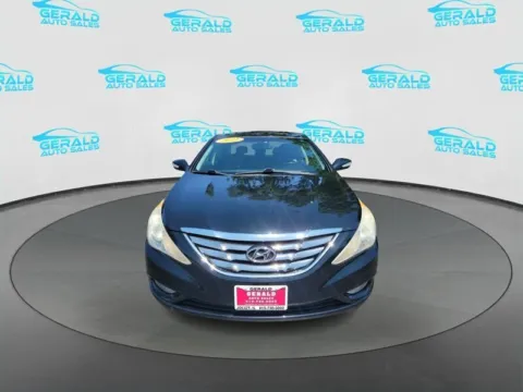 Photos of 2012 Hyundai SONATA 2.0T Limited for sale in Joliet, IL at Gerald Auto Sales