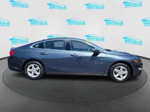 More photos of 2020 Chevrolet Malibu LS Fleet at Gerald Auto Sales, IL