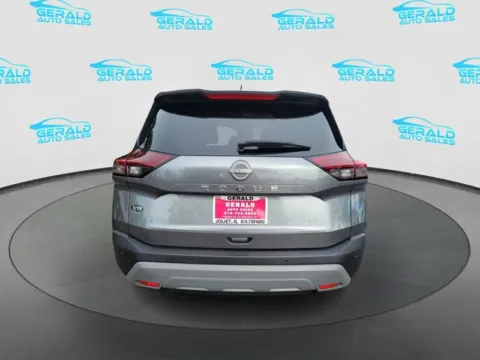 More photos of 2023 Nissan Rogue S at Gerald Auto Sales, IL
