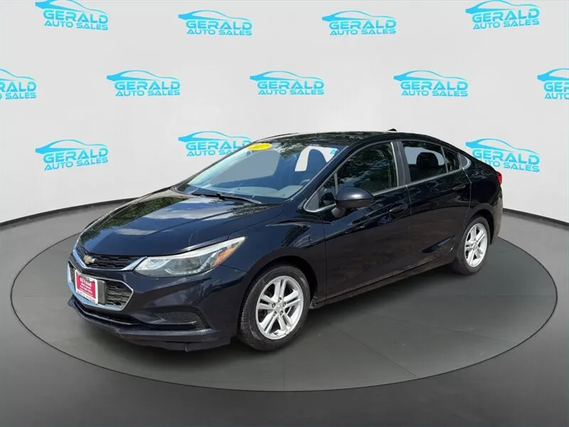 2017 Chevrolet Cruze LT Auto for sale in Joliet, IL