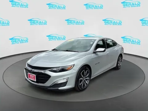 Silver 2021 Chevrolet Malibu RS for sale in Joliet, IL