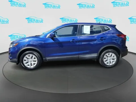 Another view of 2020 Nissan Rogue Sport S for sale in Joliet, IL at Gerald Auto Sales