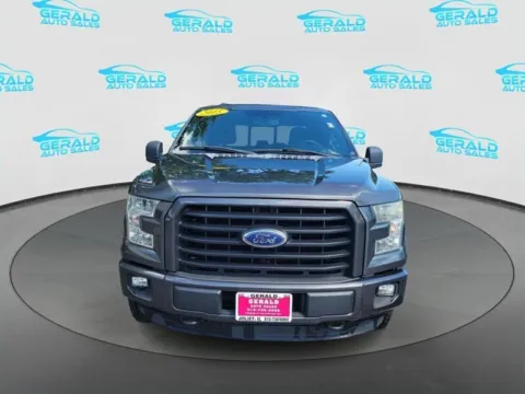Photos of 2015 Ford F-150 XLT for sale in Joliet, IL at Gerald Auto Sales