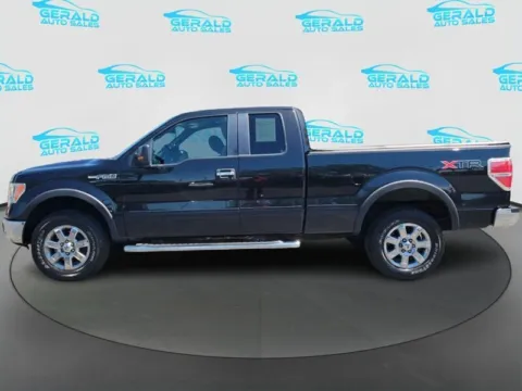 Another view of 2013 Ford F-150 XLT for sale in Joliet, IL at Gerald Auto Sales