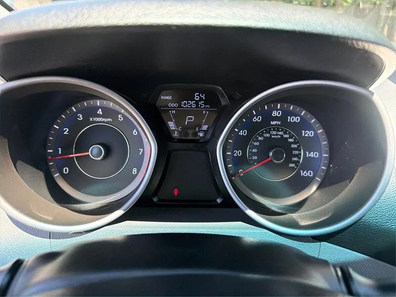 2012 Hyundai Elantra GLS - Photo 15