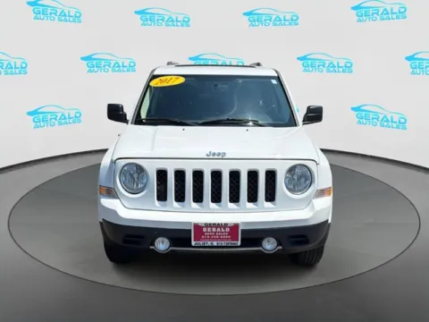 Photos of 2017 Jeep Patriot High Altitude for sale in Joliet, IL at Gerald Auto Sales