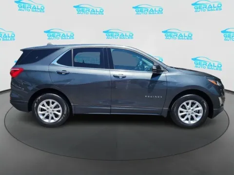 More photos of 2018 Chevrolet Equinox LT at Gerald Auto Sales, IL