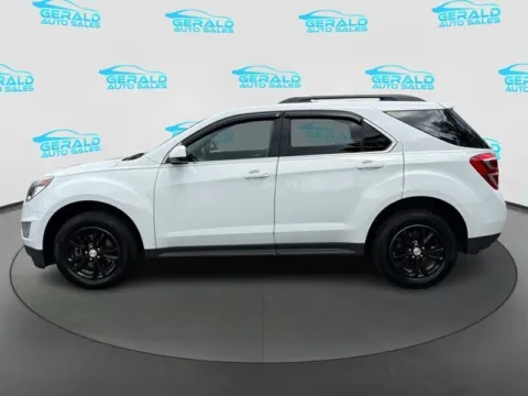 Another view of 2017 Chevrolet Equinox LT for sale in Joliet, IL at Gerald Auto Sales