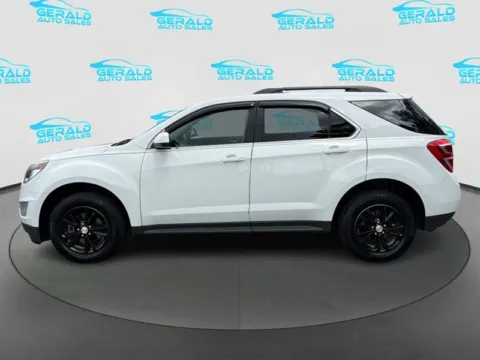 Another view of 2017 Chevrolet Equinox LT for sale in Joliet, IL at Gerald Auto Sales