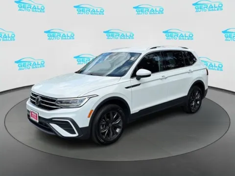 White 2023 Volkswagen Tiguan SE for sale in Joliet, IL