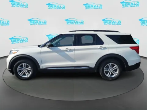 Another view of 2020 Ford Explorer XLT for sale in Joliet, IL at Gerald Auto Sales