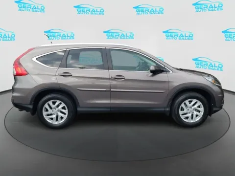 More photos of 2016 Honda CR-V EX-L at Gerald Auto Sales, IL