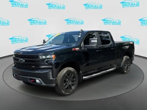 Black 2021 Chevrolet Silverado 1500 LT Trail Boss for sale in Joliet, IL