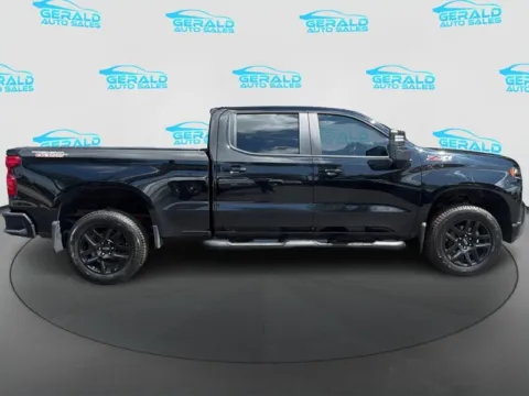 More photos of 2021 Chevrolet Silverado 1500 LT Trail Boss at Gerald Auto Sales, IL