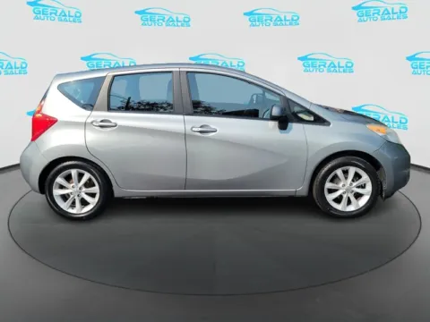 More photos of 2014 Nissan Versa Note SV at Gerald Auto Sales, IL
