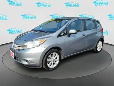 Silver 2014 Nissan Versa Note SV for sale in Joliet, IL