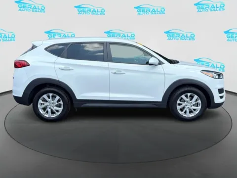 More photos of 2019 Hyundai TUCSON Value at Gerald Auto Sales, IL