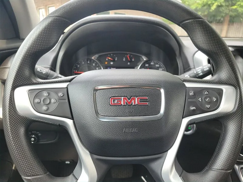 2024 GMC Terrain SLE - Photo 16