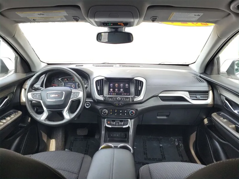 2024 GMC Terrain SLE - Photo 20