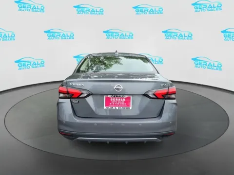 More photos of 2021 Nissan Versa SV at Gerald Auto Sales, IL