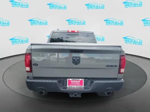 More photos of 2022 Ram 1500 Classic Warlock at Gerald Auto Sales, IL