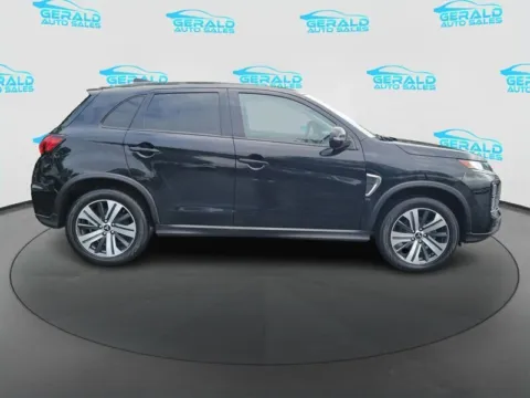 More photos of 2022 Mitsubishi Outlander Sport SE at Gerald Auto Sales, IL