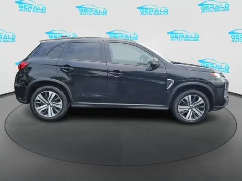 More photos of 2022 Mitsubishi Outlander Sport SE at Gerald Auto Sales, IL