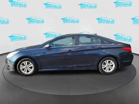 Another view of 2014 Hyundai SONATA GLS for sale in Joliet, IL at Gerald Auto Sales