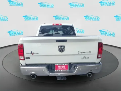 More photos of 2015 Ram 1500 Lone Star at Gerald Auto Sales, IL
