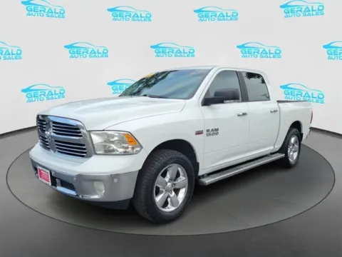 White 2015 Ram 1500 Lone Star for sale in Joliet, IL