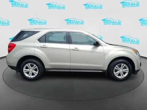More photos of 2015 Chevrolet Equinox LS at Gerald Auto Sales, IL