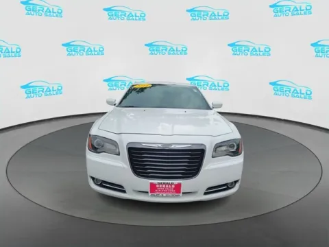 Photos of 2014 Chrysler 300 S for sale in Joliet, IL at Gerald Auto Sales