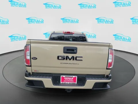 More photos of 2022 GMC Canyon Elevation at Gerald Auto Sales, IL