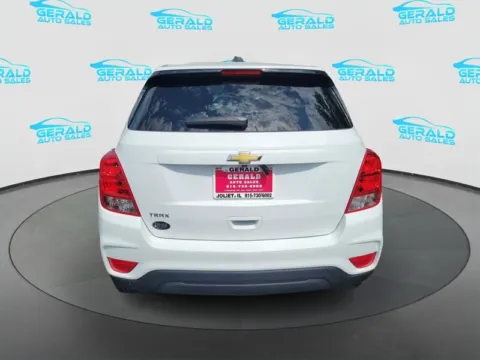 More photos of 2020 Chevrolet Trax LS at Gerald Auto Sales, IL