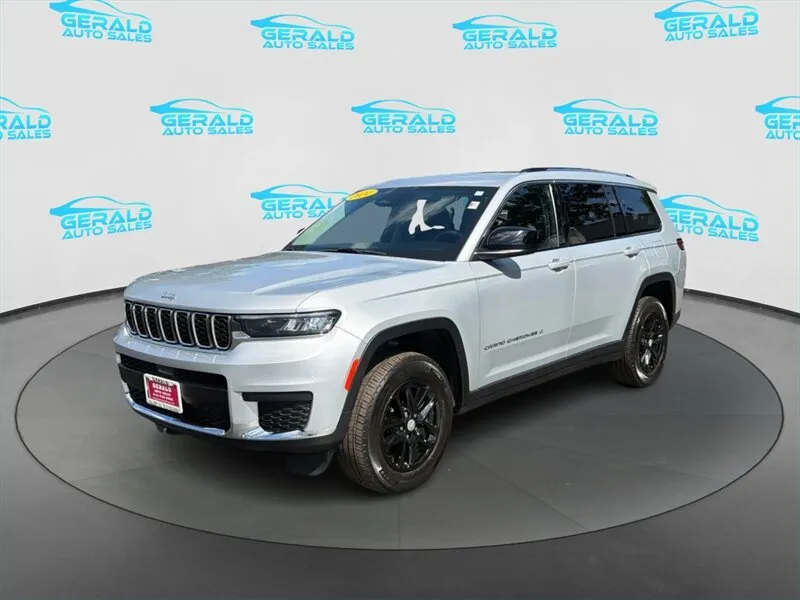 Silver 2024 Jeep Grand Cherokee L Laredo for sale in Joliet, IL