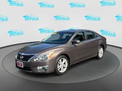 Brown 2014 Nissan Altima 2.5 SV for sale in Joliet, IL