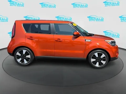 More photos of 2018 Kia Soul + at Gerald Auto Sales, IL