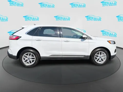 More photos of 2021 Ford Edge SEL at Gerald Auto Sales, IL
