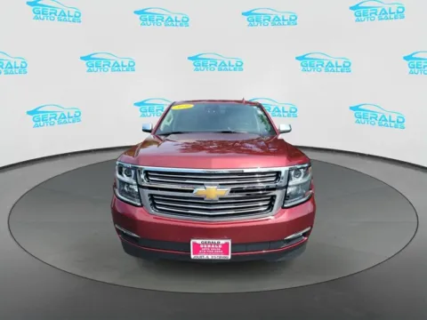 Photos of 2020 Chevrolet Suburban Premier for sale in Joliet, IL at Gerald Auto Sales