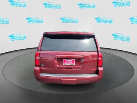 More photos of 2020 Chevrolet Suburban Premier at Gerald Auto Sales, IL