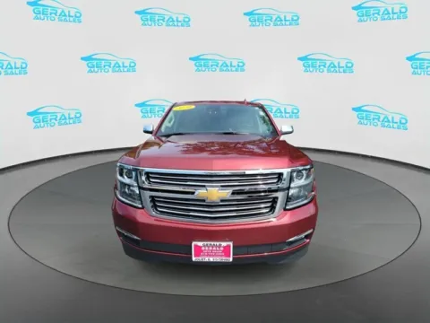 Photos of 2020 Chevrolet Suburban Premier for sale in Joliet, IL at Gerald Auto Sales
