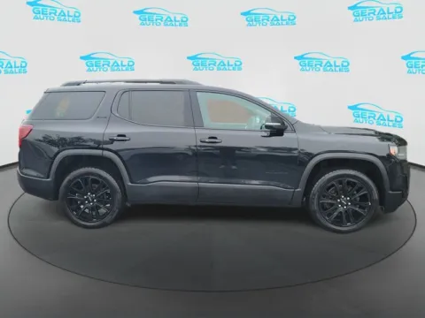 More photos of 2022 GMC Acadia SLE at Gerald Auto Sales, IL
