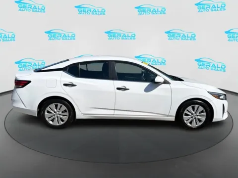 More photos of 2024 Nissan Sentra S at Gerald Auto Sales, IL