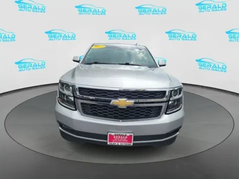 Photos of 2019 Chevrolet Tahoe LT for sale in Joliet, IL at Gerald Auto Sales