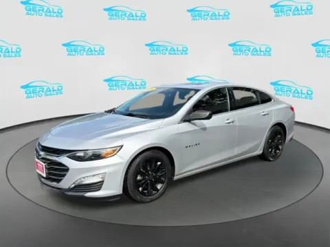 Silver 2020 Chevrolet Malibu LT for sale in Joliet, IL