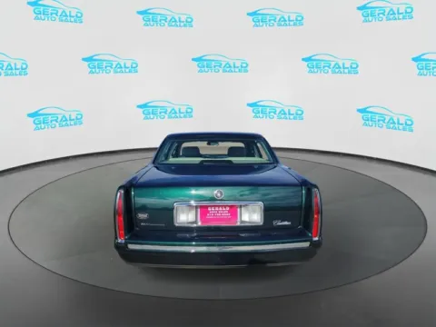 More photos of 1997 Cadillac DeVille at Gerald Auto Sales, IL