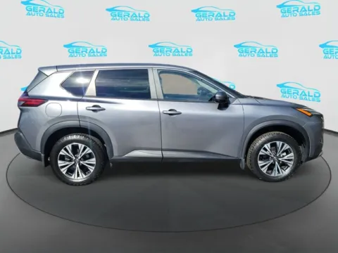 More photos of 2023 Nissan Rogue SV at Gerald Auto Sales, IL