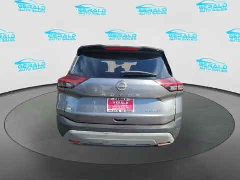 More photos of 2023 Nissan Rogue SV at Gerald Auto Sales, IL