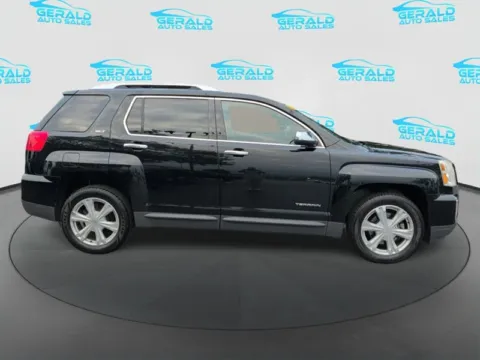 More photos of 2016 GMC Terrain SLT at Gerald Auto Sales, IL