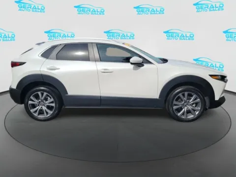 More photos of 2025 MAZDA CX-30 S PREFERRED at Gerald Auto Sales, IL